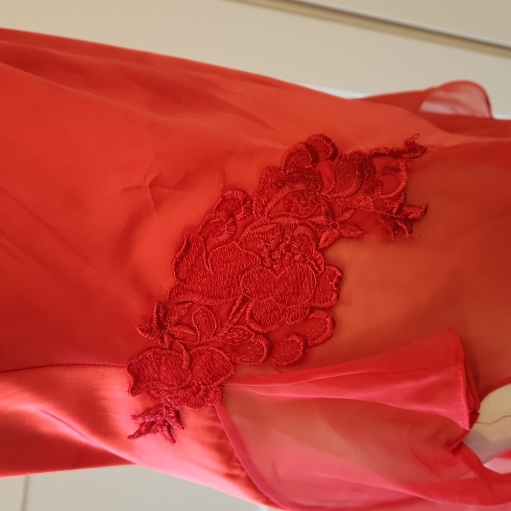 Cacique Vintage Red Satin Chemise Size Medium Lingerie Top - Picture 4 of 6